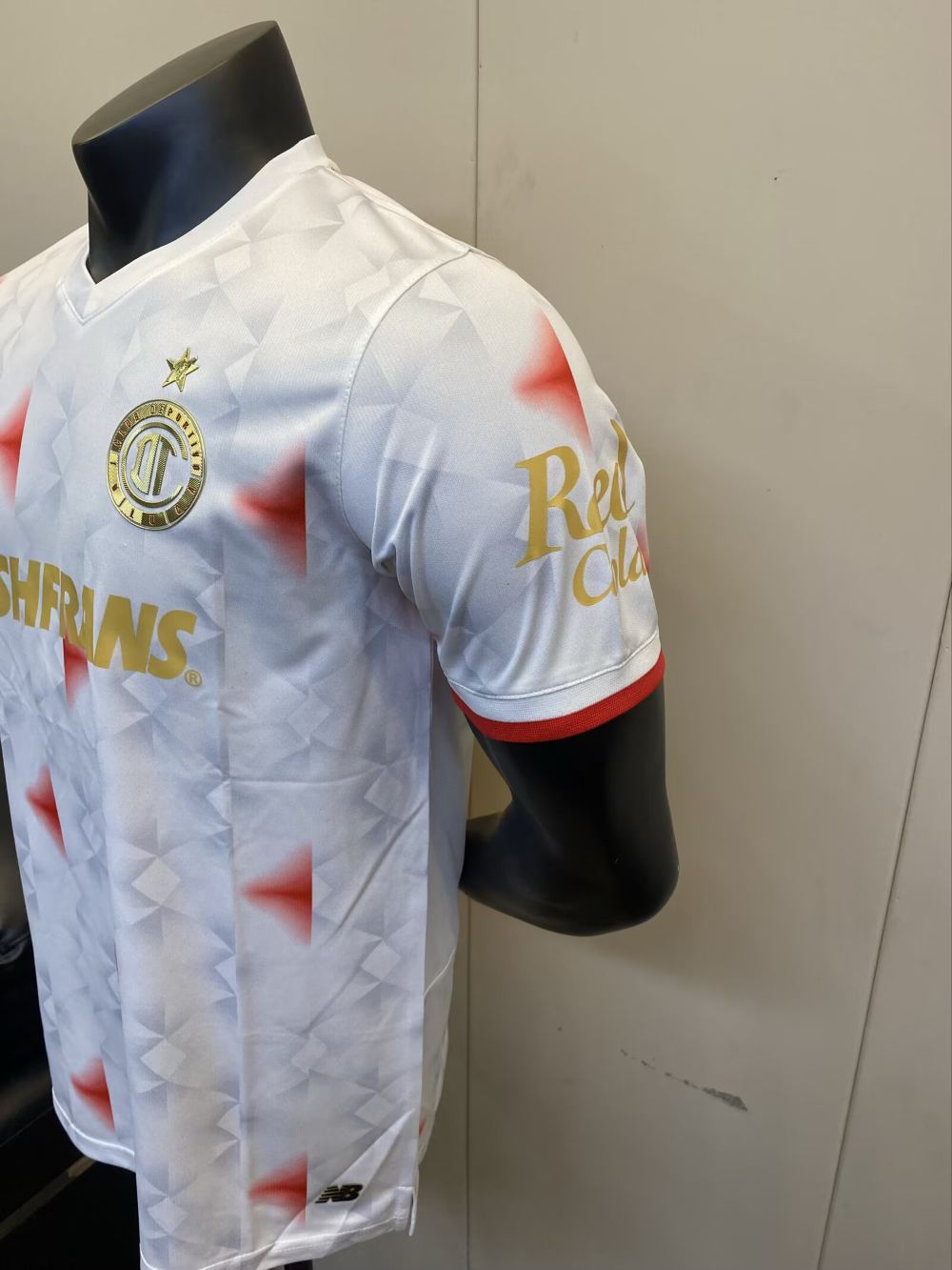 TOLUCA 2025-26 VISITANTE JUGADOR