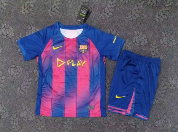 BARCELONA LOCAL 2025/2026 KIDS ED SHERAN