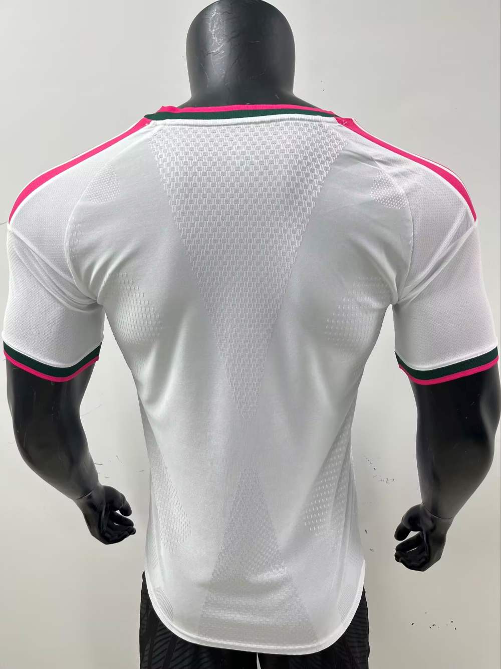 REAL MADRID LOCAL JUGADOR 2026-2027