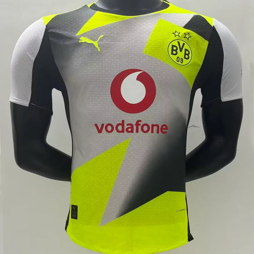 BORUSSIA DORTMUND VISITANTE 2025/2026 VERSION JUGADOR