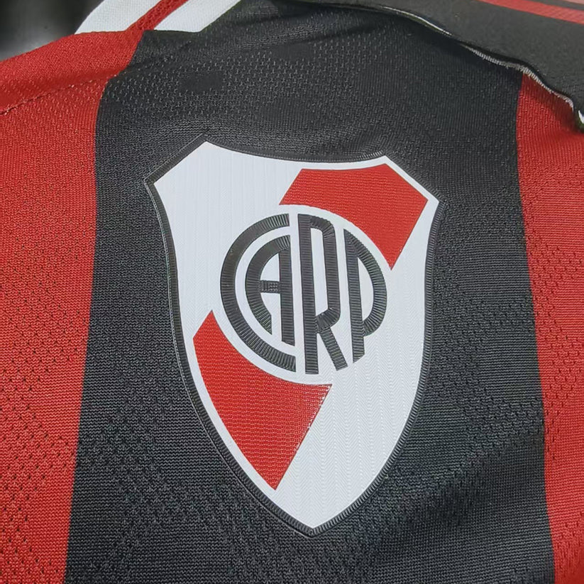 RIVER VISITANTE JUGADOR 2025-2026