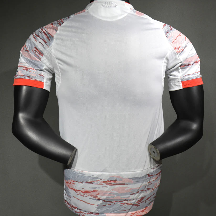 BAYERN MUNICH VISITANTE 2025/2026 VERSION JUGADOR