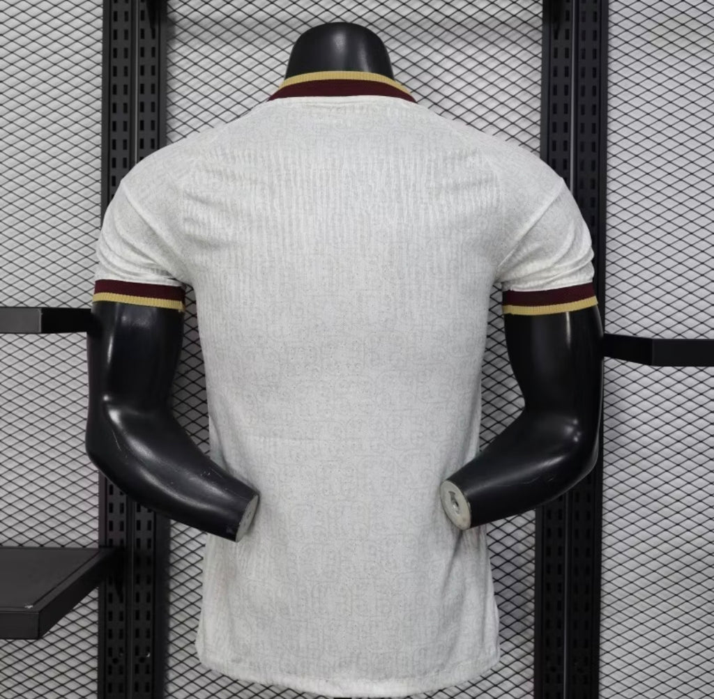 ESPAÑA 2025/26 Visitante JUGADOR (MUNDIAL)