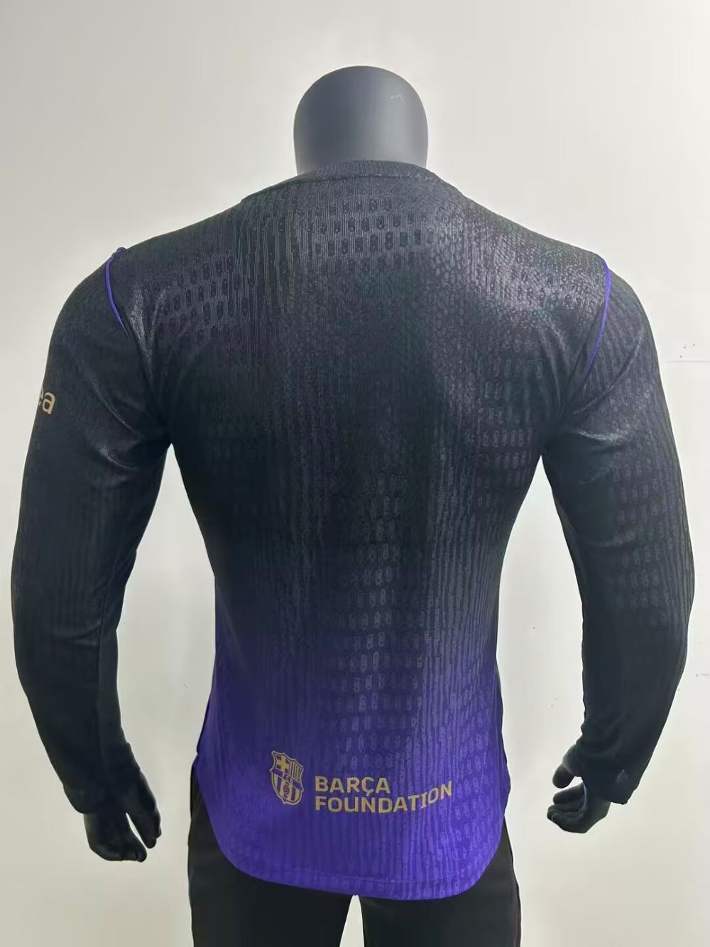 BARCELONA JUGADOR 2026/2027 VISITANTE X KOBE MANGA LARGA