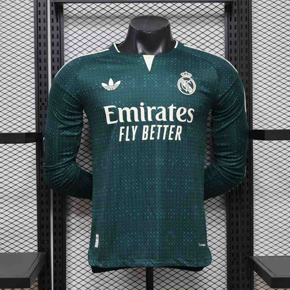 REAL MADRID  JUGADOR 2026/2027 Visita MANGA LARGA