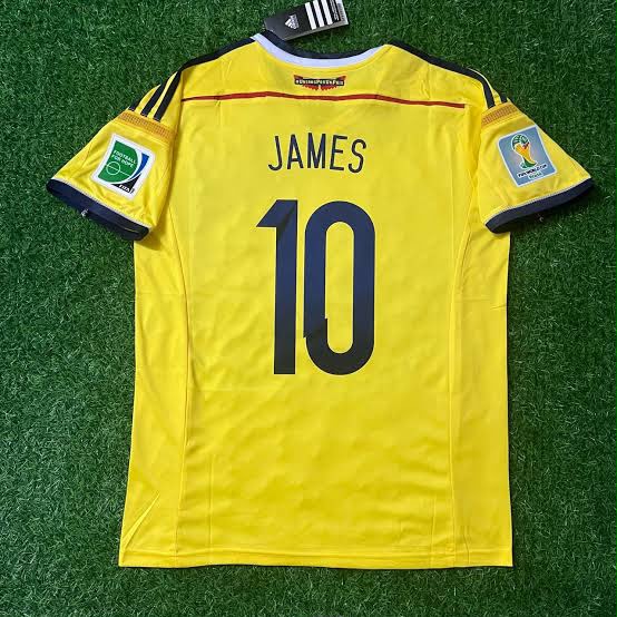 COLOMBIA 🇨🇴 MUNDIAL 2014 LOCAL JAMES