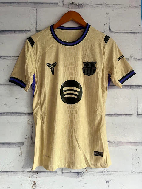 Barcelona 2025-26 VISITANTE MANGA CORTA VERSION JUGADOR LAMINE YAMAL #10