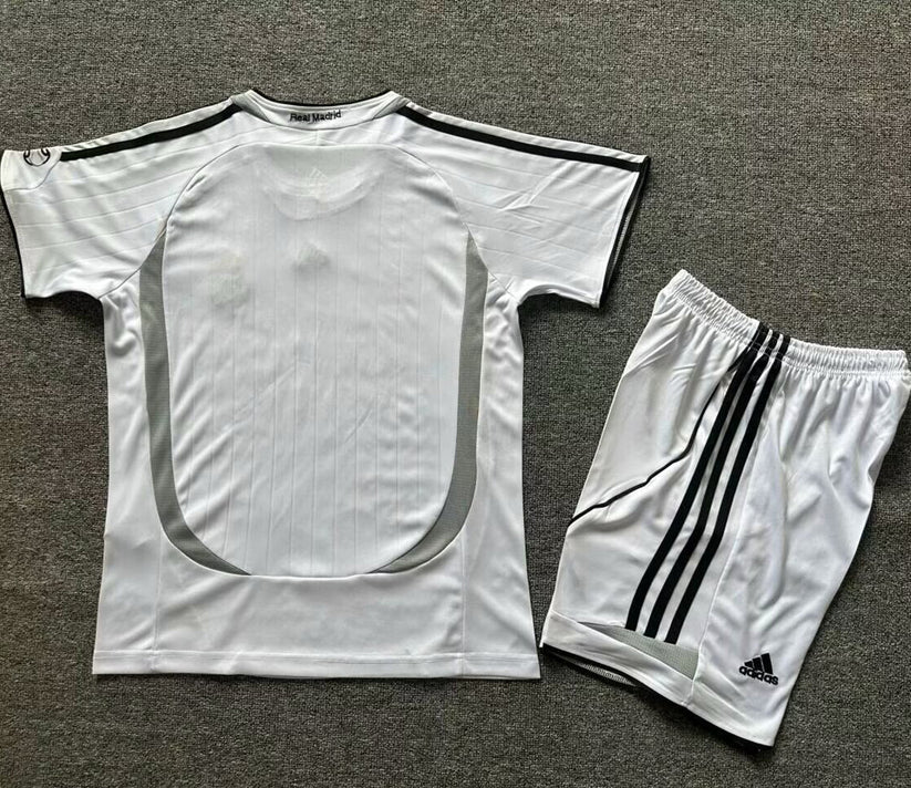 Ronaldo#9 2006-2007LOCAL KID'S (Copia)