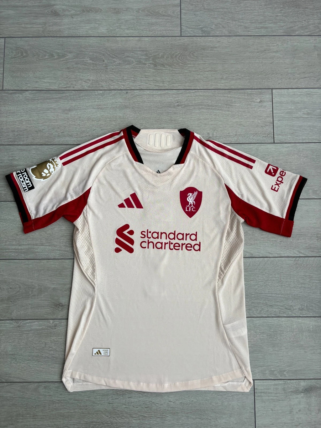 LIVERPOOL  2025-26 VISITANTE JERSEY JUGADOR